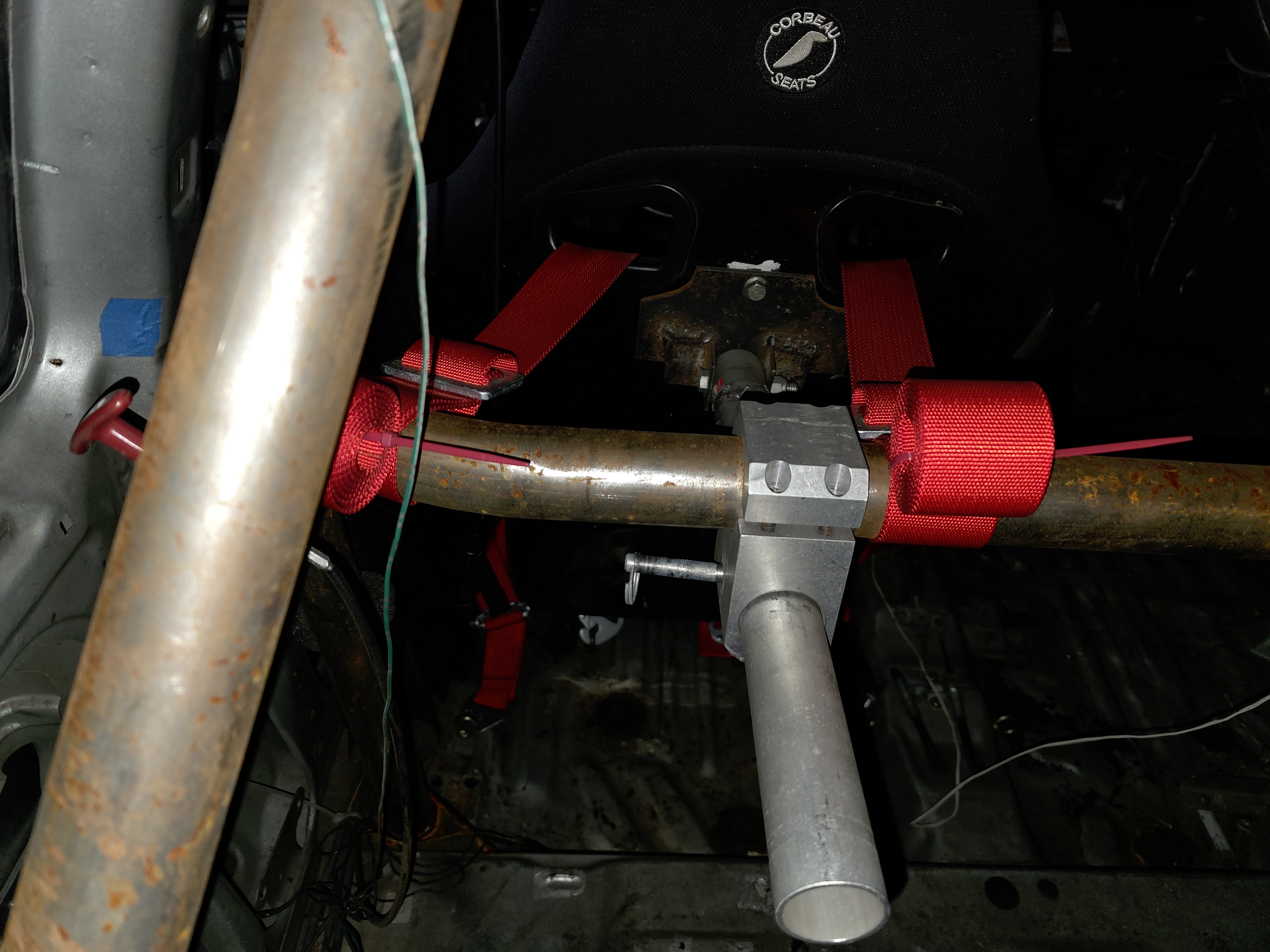 Interior - seat brace